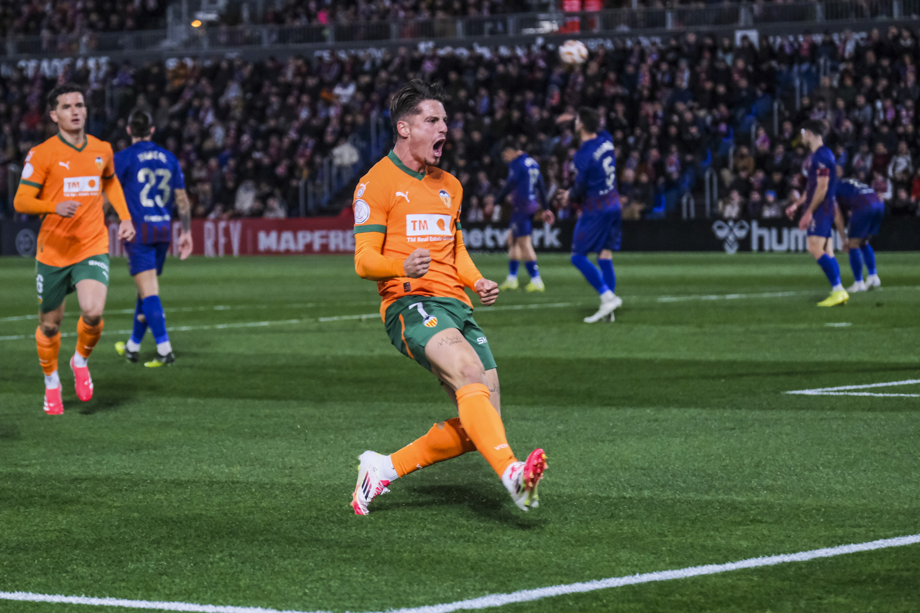 塞拉斯执教 塞拉斯执教